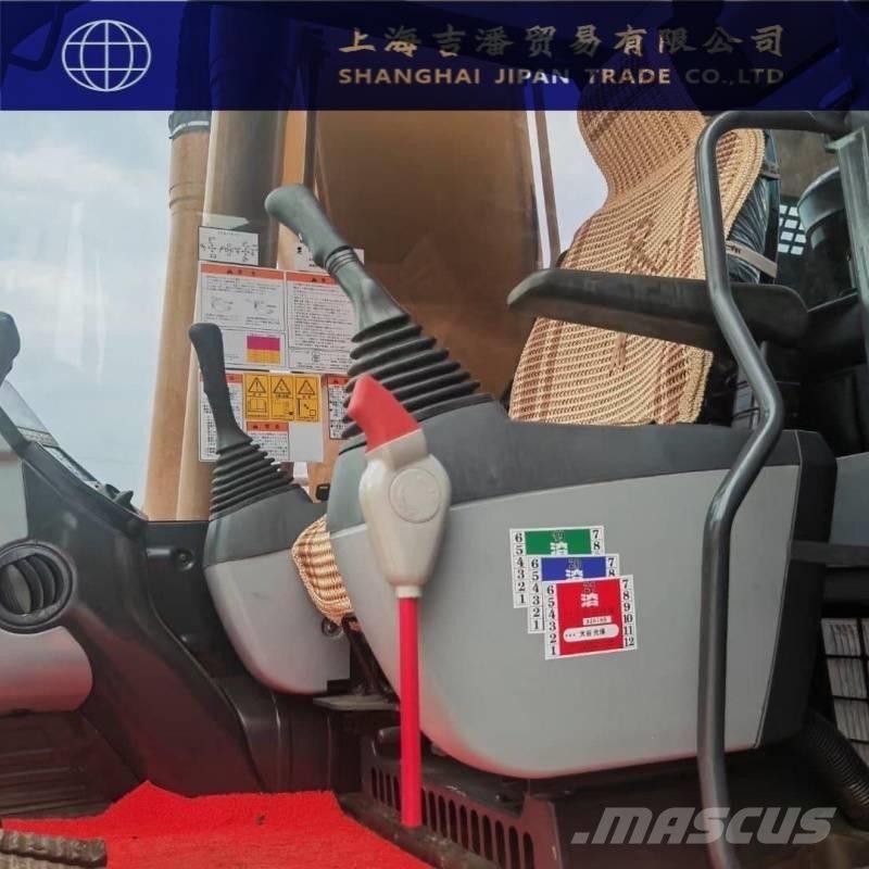 Komatsu PC 240 履带挖掘机