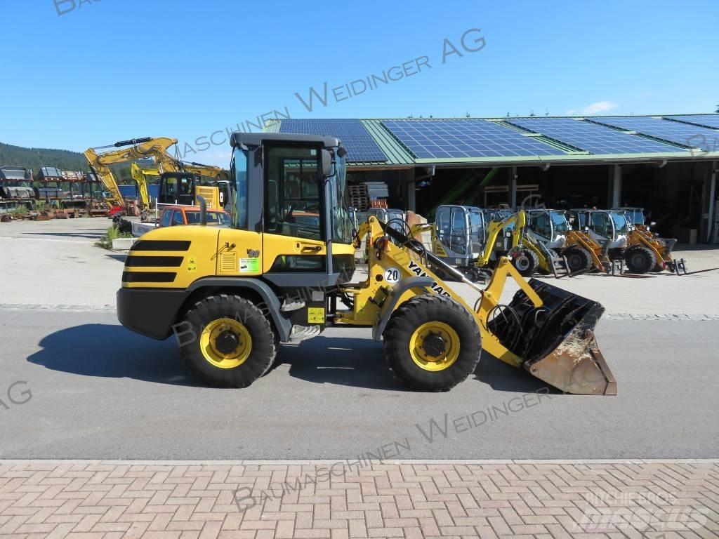 Yanmar V 80 轮式装载机