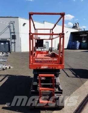 SkyJack SJ III 3226 剪叉式升降机