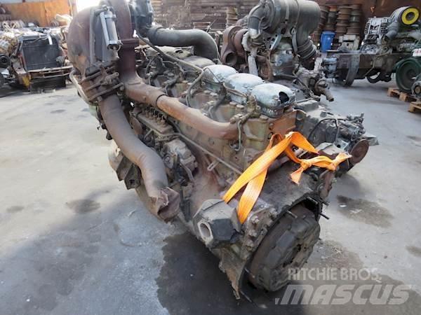 Volvo TD100A 发动机