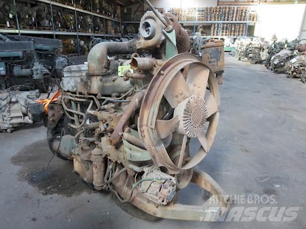 Volvo TD100A 发动机