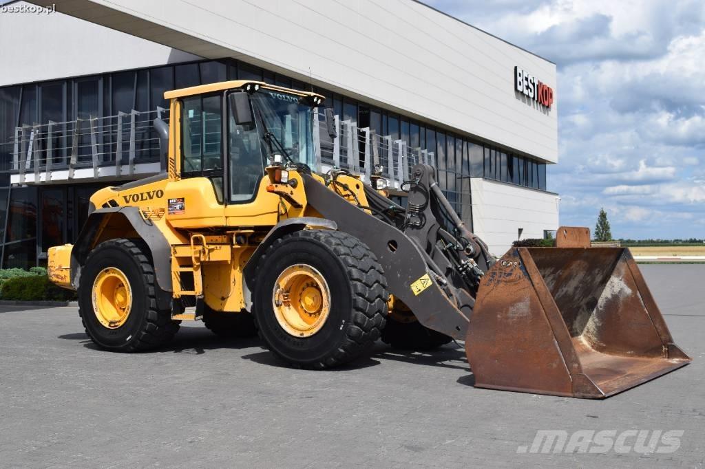 Volvo L 90 F 轮式装载机