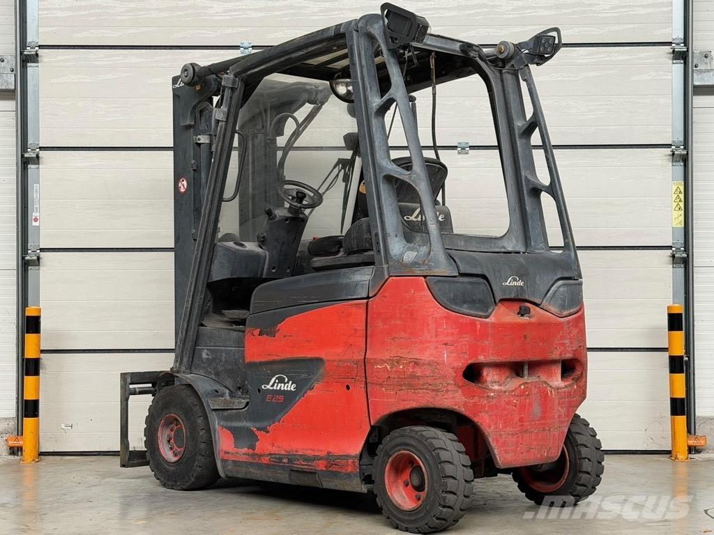 Linde E25H-01/600 电动叉车