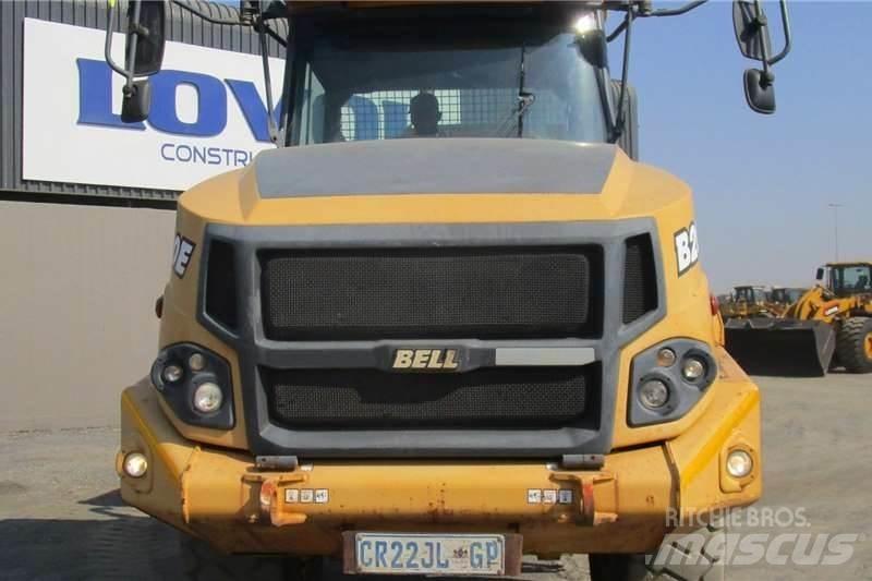 Bell B20E 6X4 铰接式自卸车