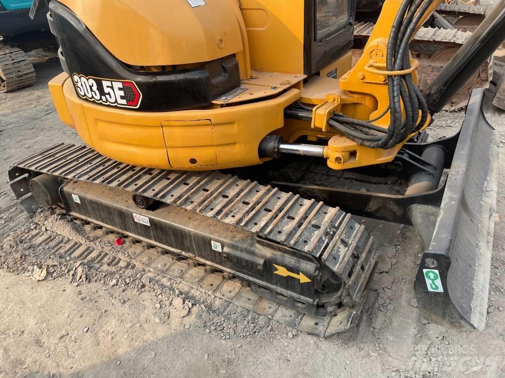 CAT 303.5E 小型挖掘机
