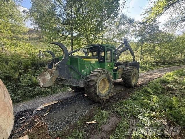 John Deere 640 L 粉碎机