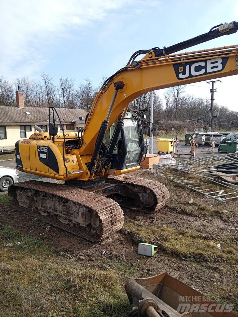 JCB JS 180 LC 反铲装载机