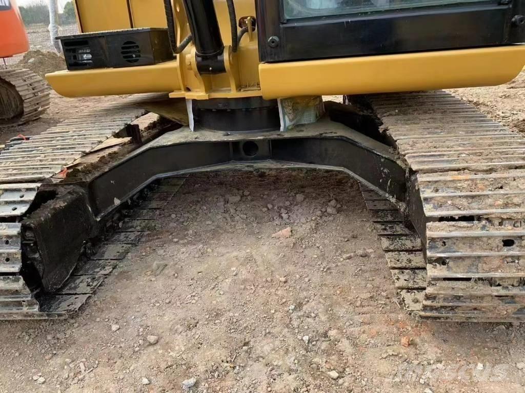 CAT 307 E 履带挖掘机