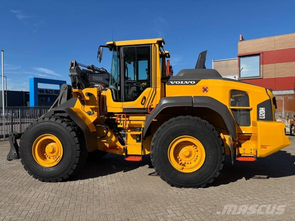 Volvo L 120 H 轮式装载机