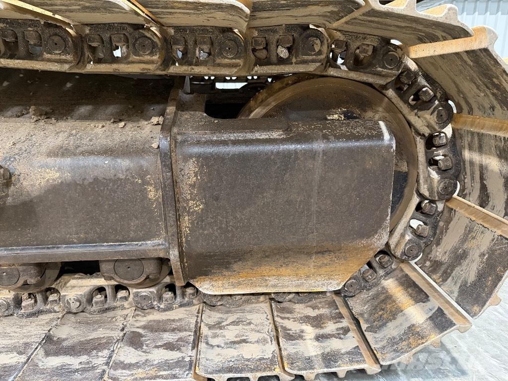 Volvo EC 220 E 履带挖掘机