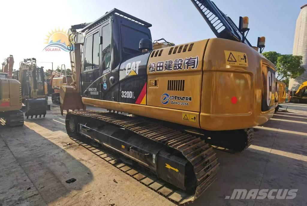 CAT 320 D L 履带挖掘机
