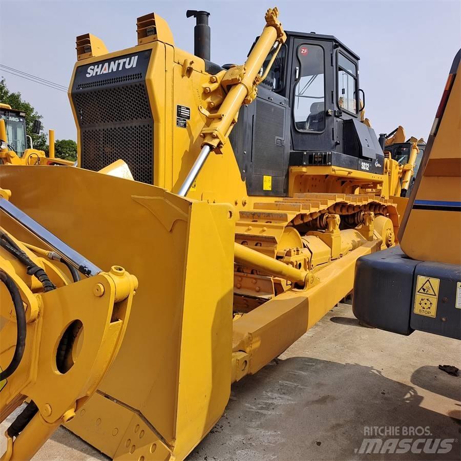 Shantui SD 32 履带式推土机