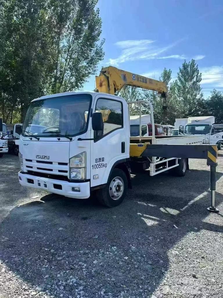Isuzu ELF 700 起重车