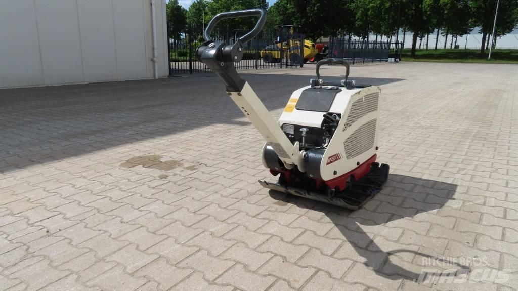 Dynapac DRP 25 D 平板夯
