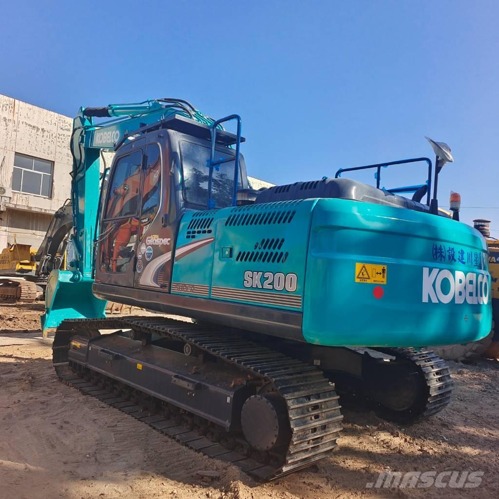 Kobelco SK 200-8 履带挖掘机