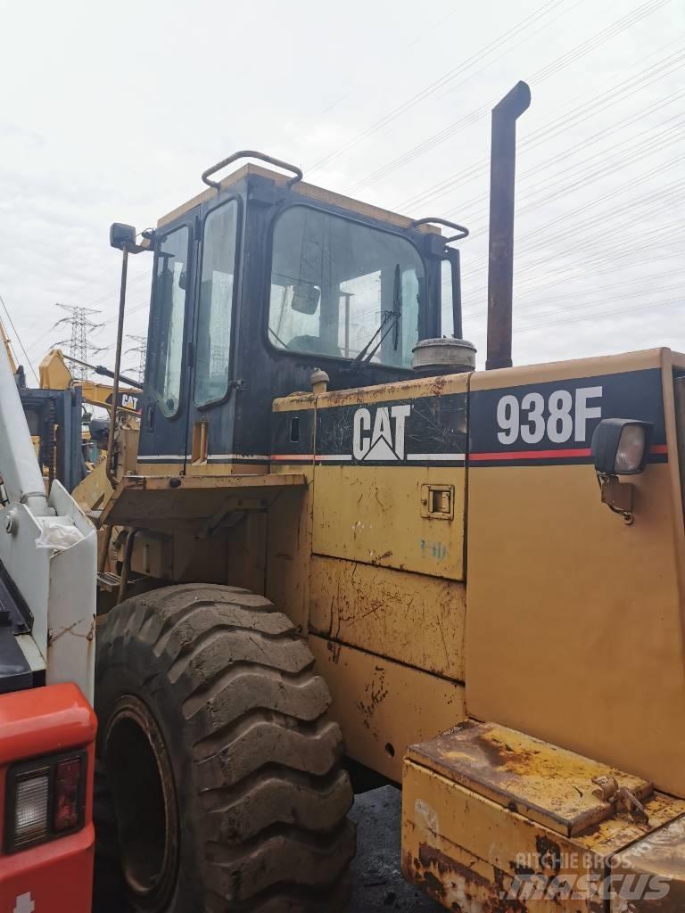 CAT 938F 轮式装载机