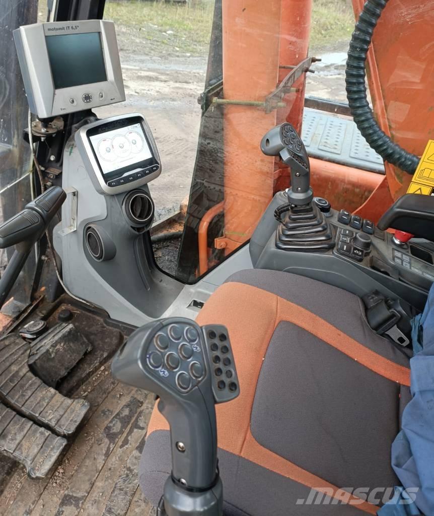 Doosan DX225 收割机