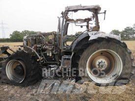 Steyr 6175 CVT    arm 吊杆和铲斗