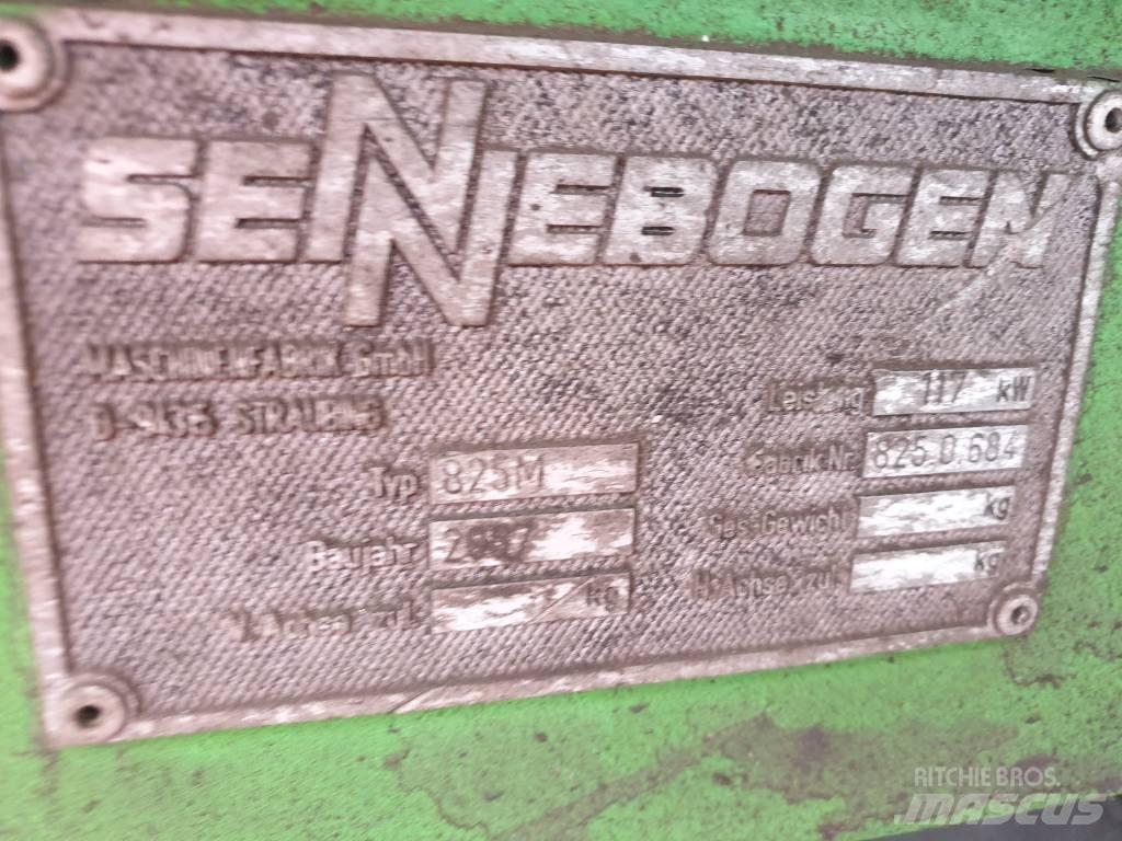 Sennebogen 825M-C 工业挖掘机