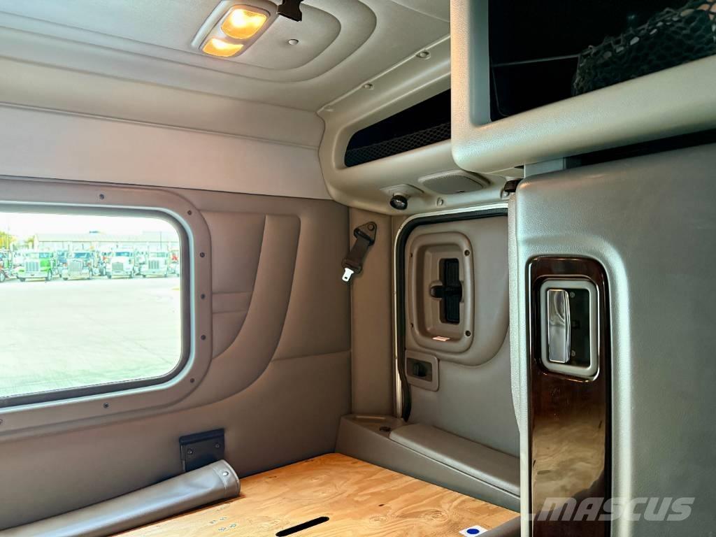 Peterbilt 389 牵引车