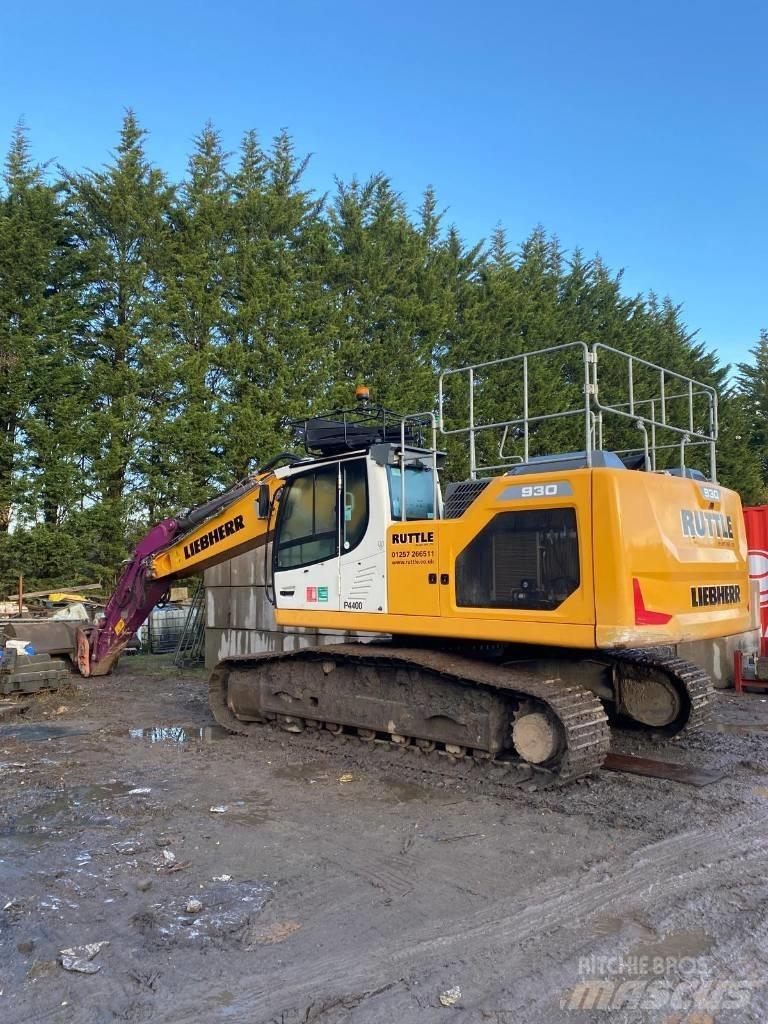 Liebherr R 930 LC 履带挖掘机