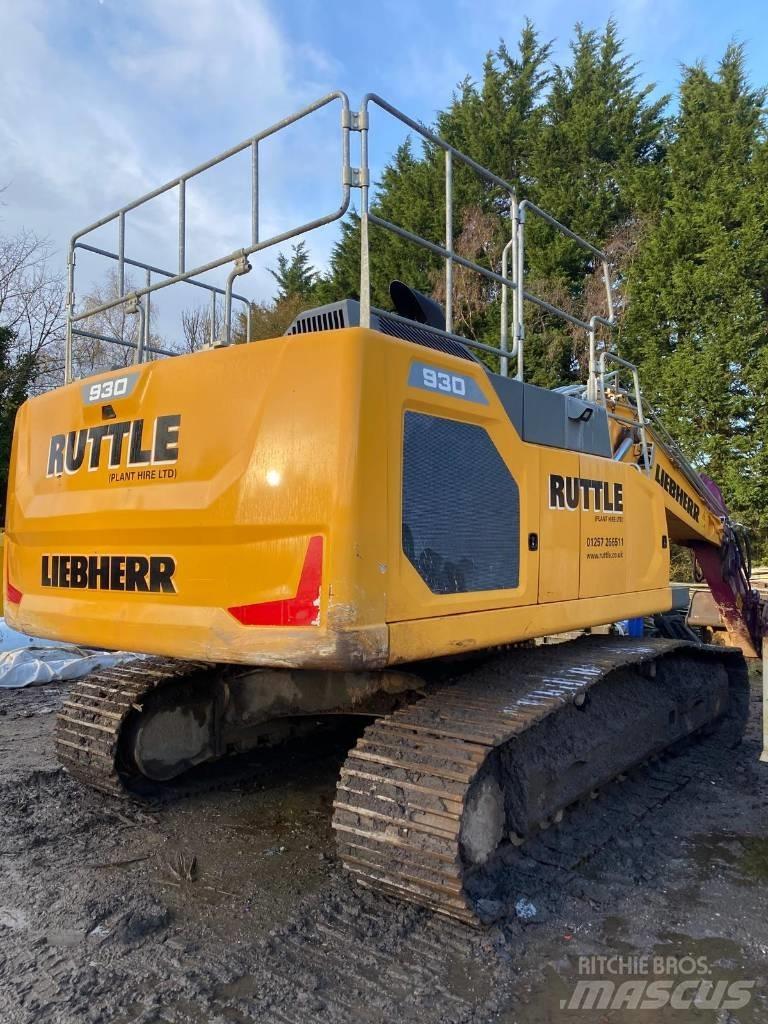 Liebherr R 930 LC 履带挖掘机