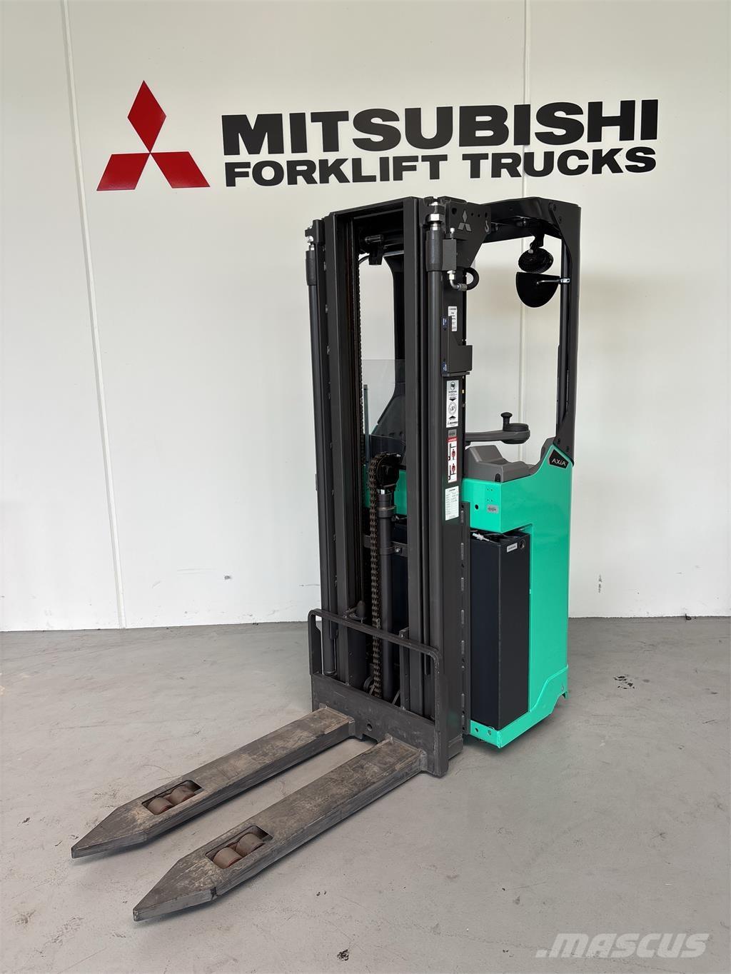 Mitsubishi SBR16N2 行走式堆垛机