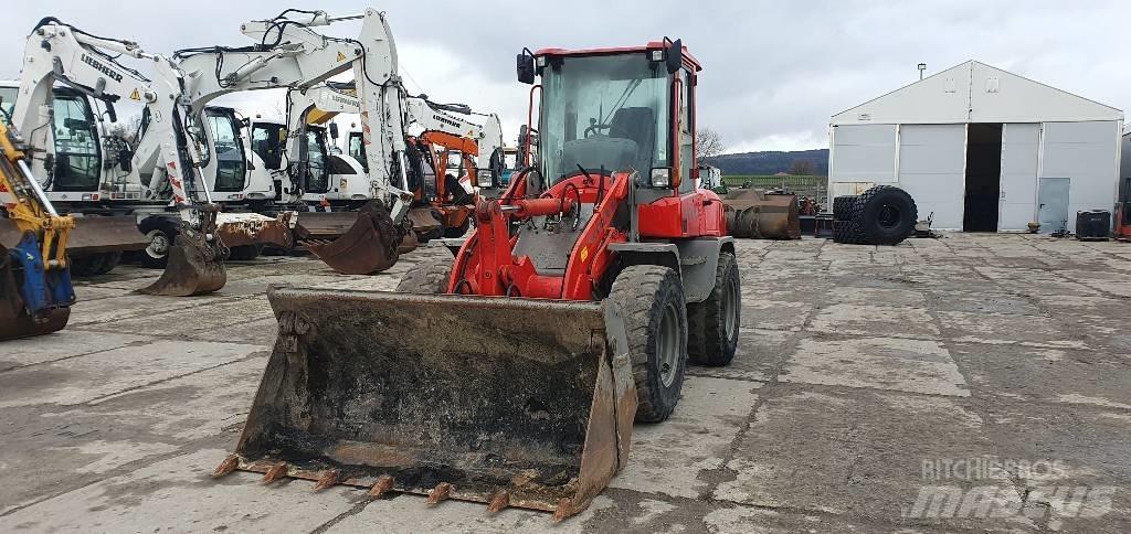 Volvo L 30 G 轮式装载机