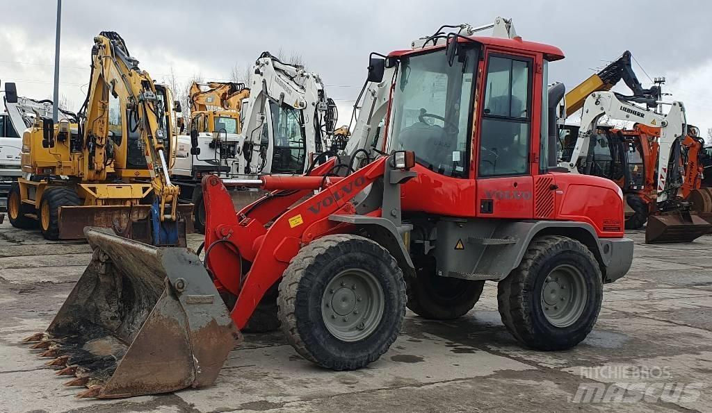 Volvo L 30 G 轮式装载机