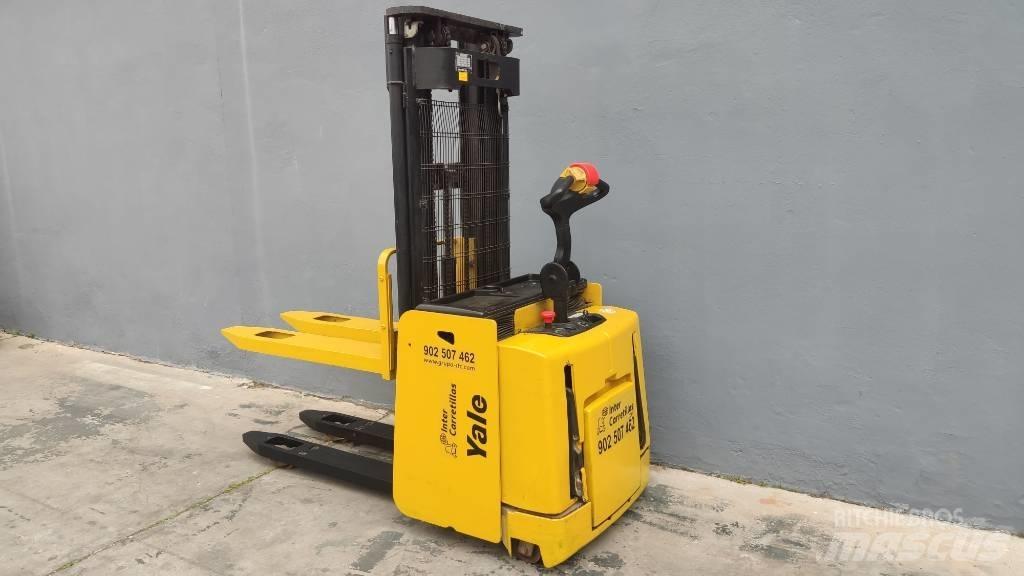 Yale MS15XIL 手推堆垛车