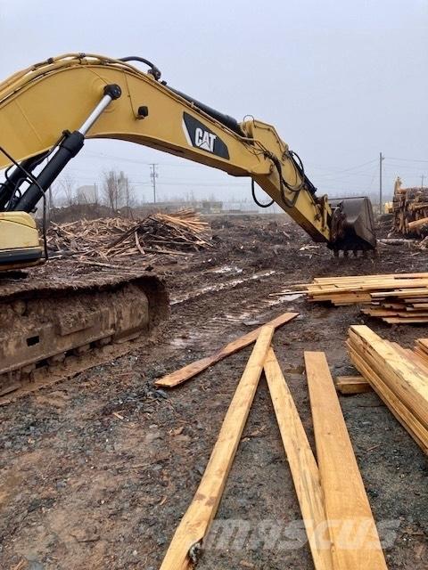 CAT 330 D 履带挖掘机