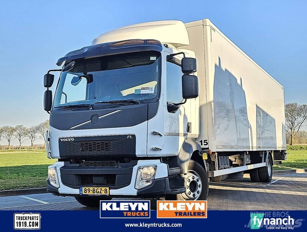 Volvo FL 250.12 厢式货车