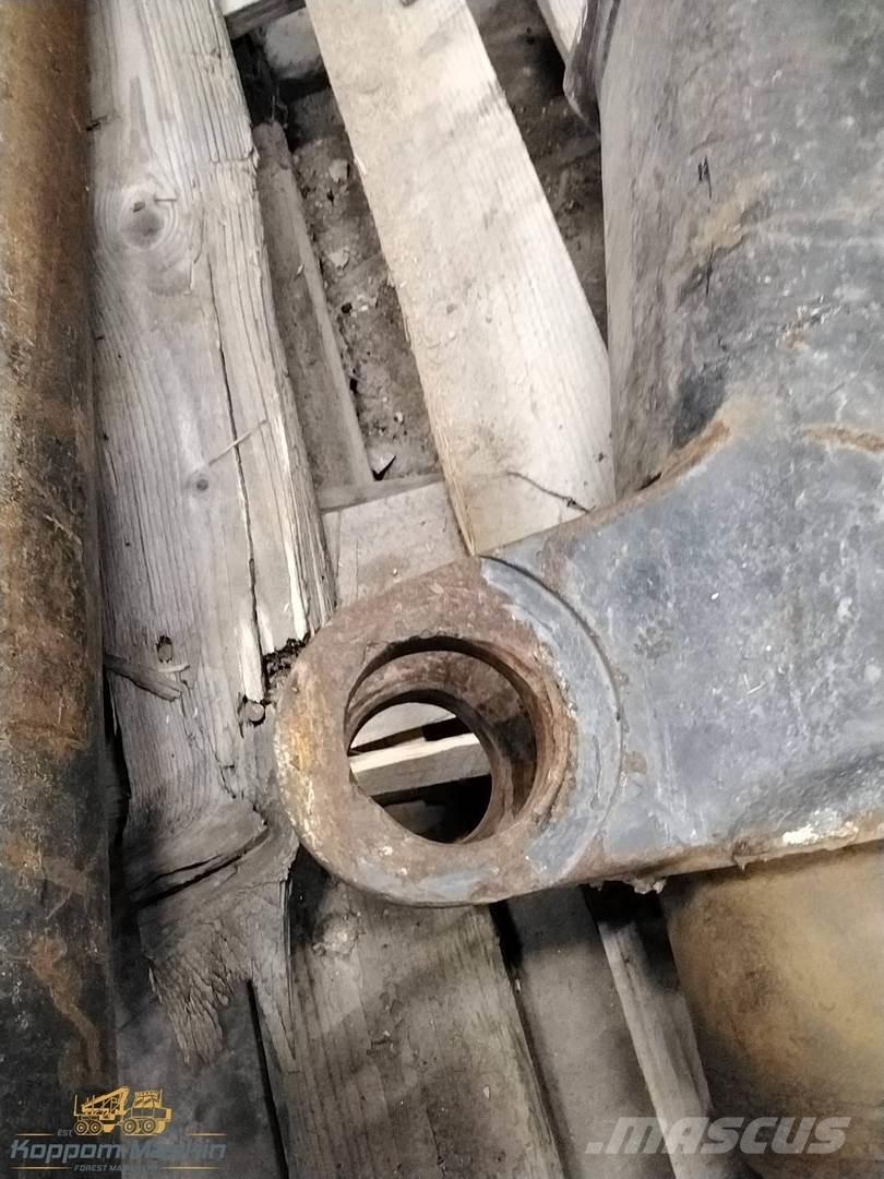Loglift 50 货运起重机
