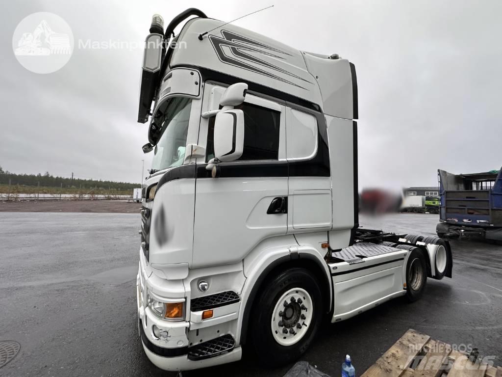 Scania R 560 LA 牵引车