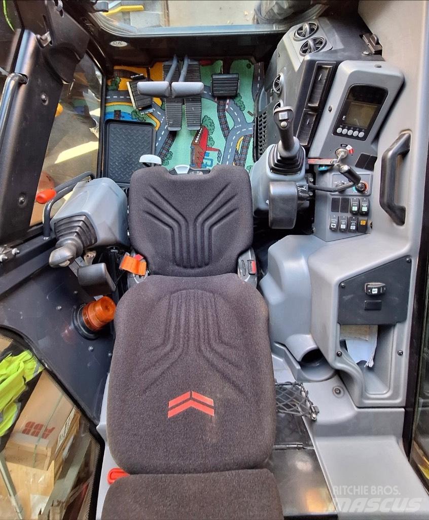 Yanmar VIO80-2PB 中型挖掘机