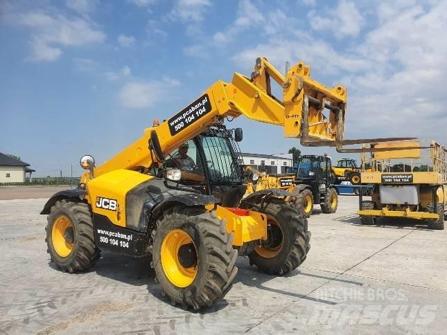 JCB 531-70 - BC24 伸缩臂叉装车|叉装车