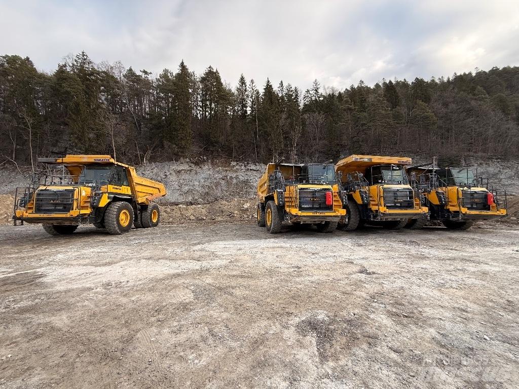 Komatsu HD 405 - 8E0 刚性自卸车