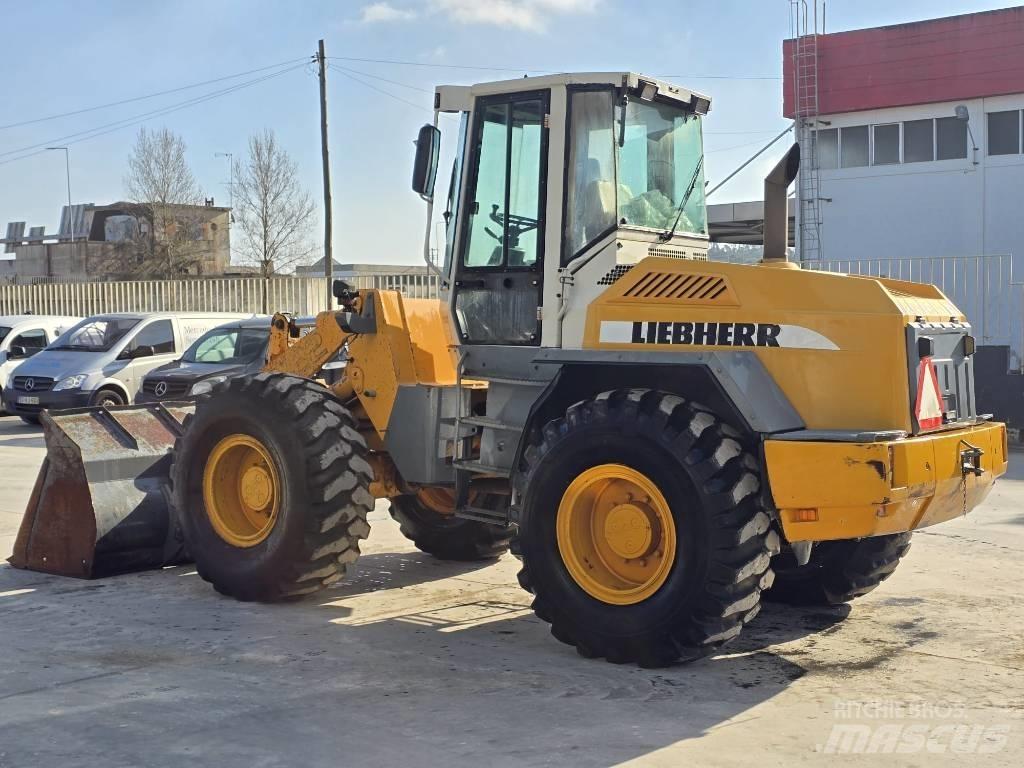 Liebherr L522 轮式装载机