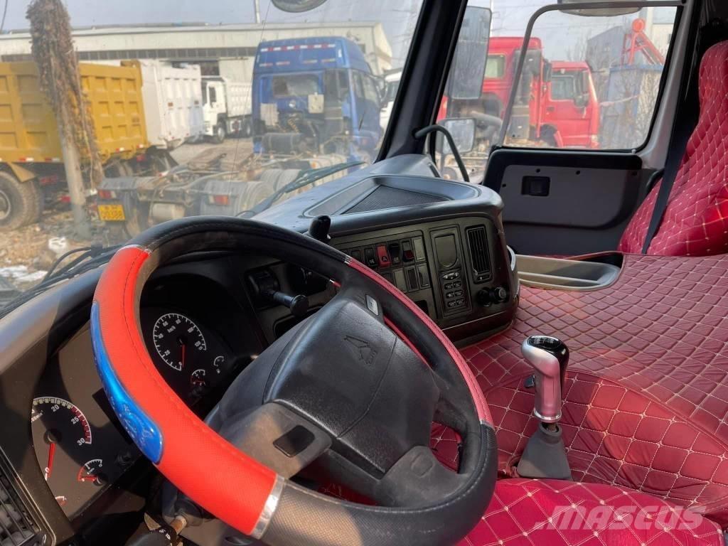 Howo tractor 371 牵引车