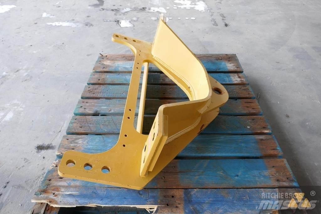 CAT 140M3 Drawbar 运输工具-其他