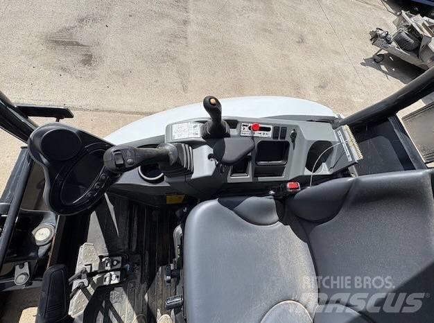 Bobcat E 27z 小型挖掘机