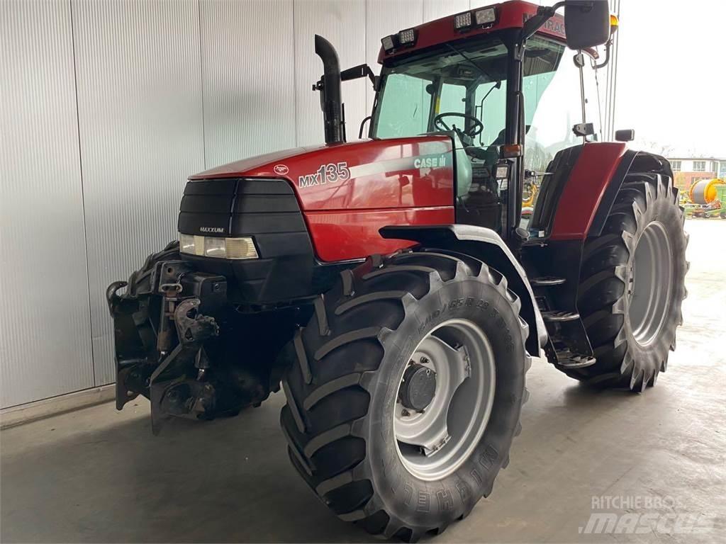 Case IH MX 135 拖拉机/农用车