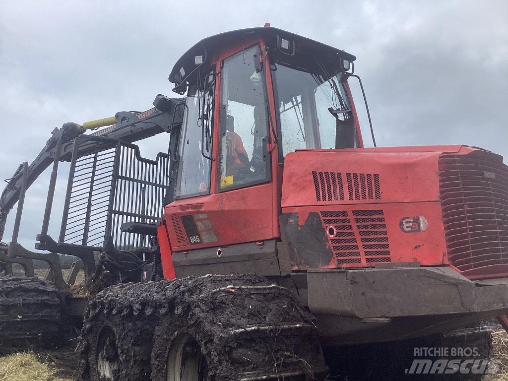Komatsu 845 集运机