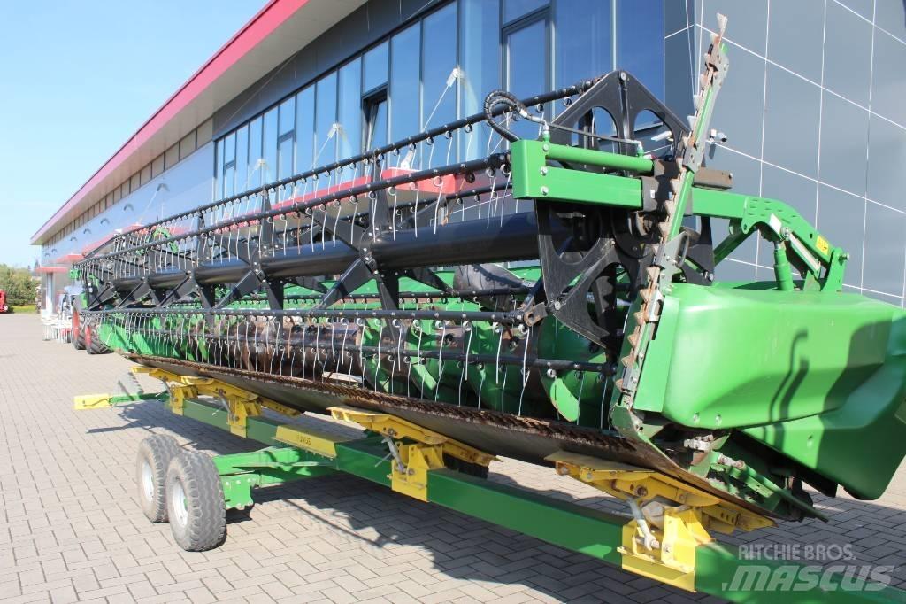 John Deere T 670 i 联合收割机