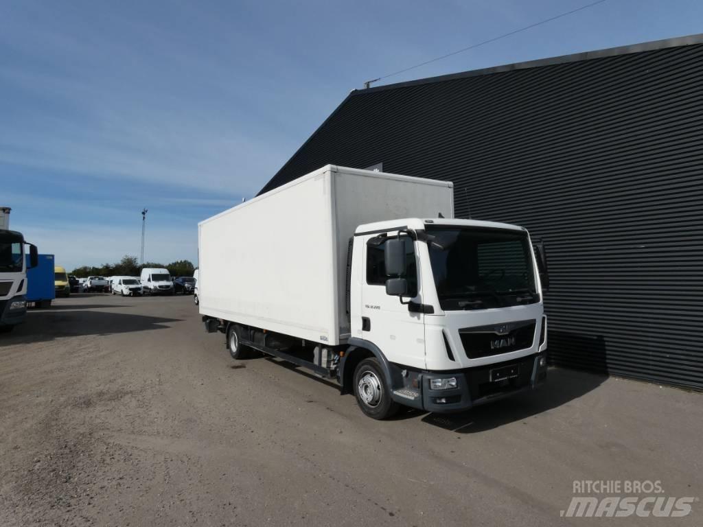 MAN TGL 12.220 BL 厢式货车