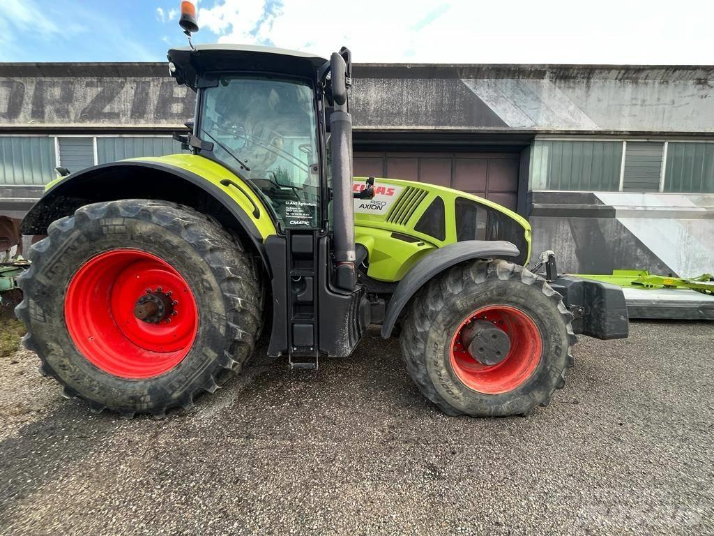 CLAAS Axion 810 拖拉机/农用车