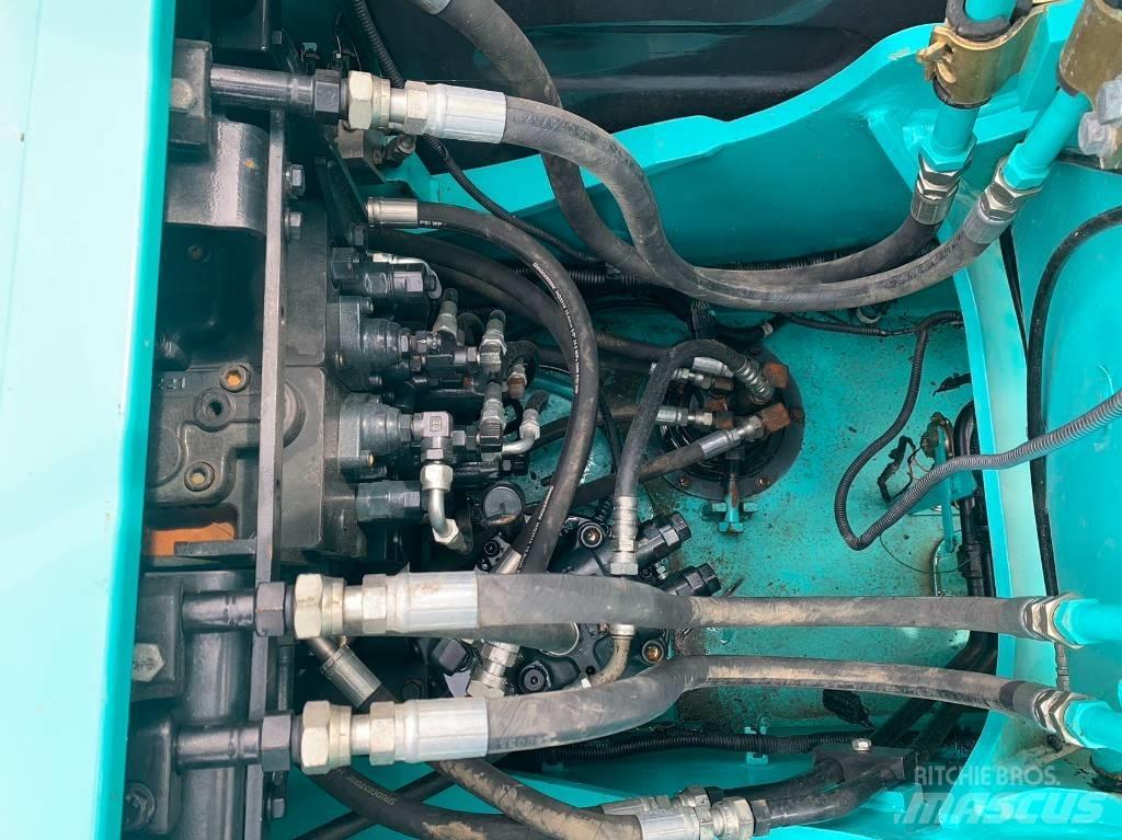 Kobelco SK 140 中型挖掘机