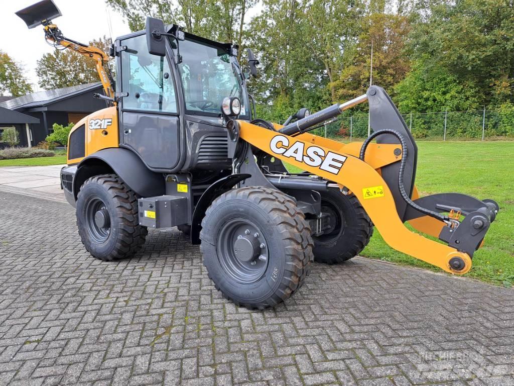CASE 321F-HS 轮式装载机