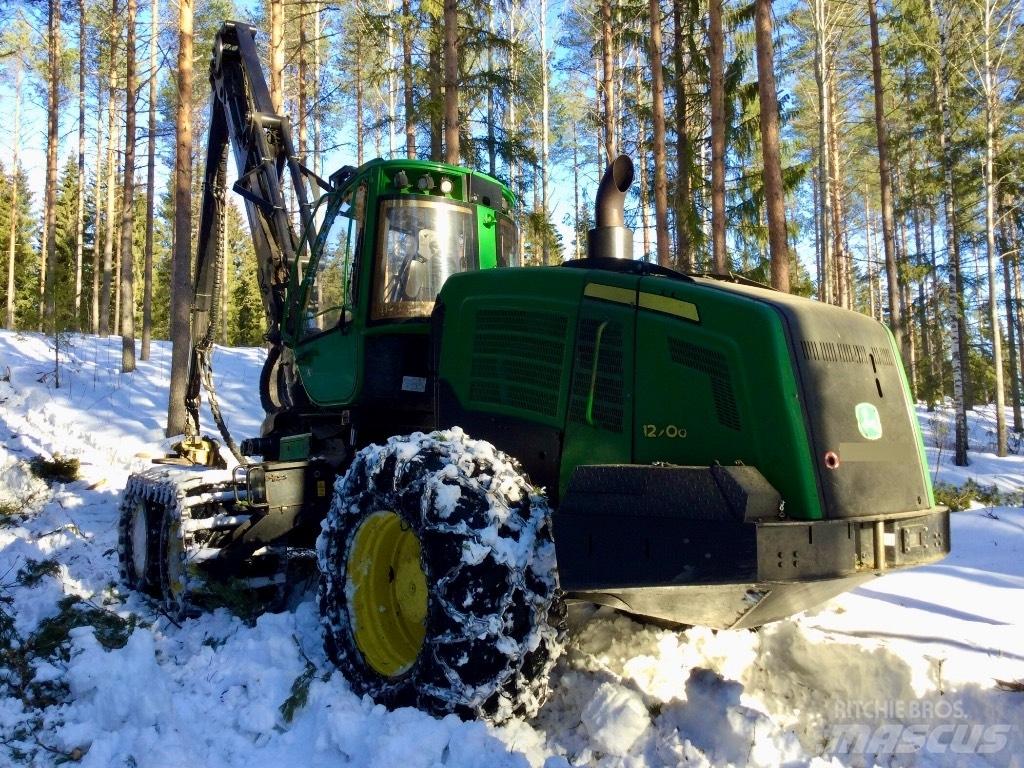 John Deere 1270G 6W 收割机