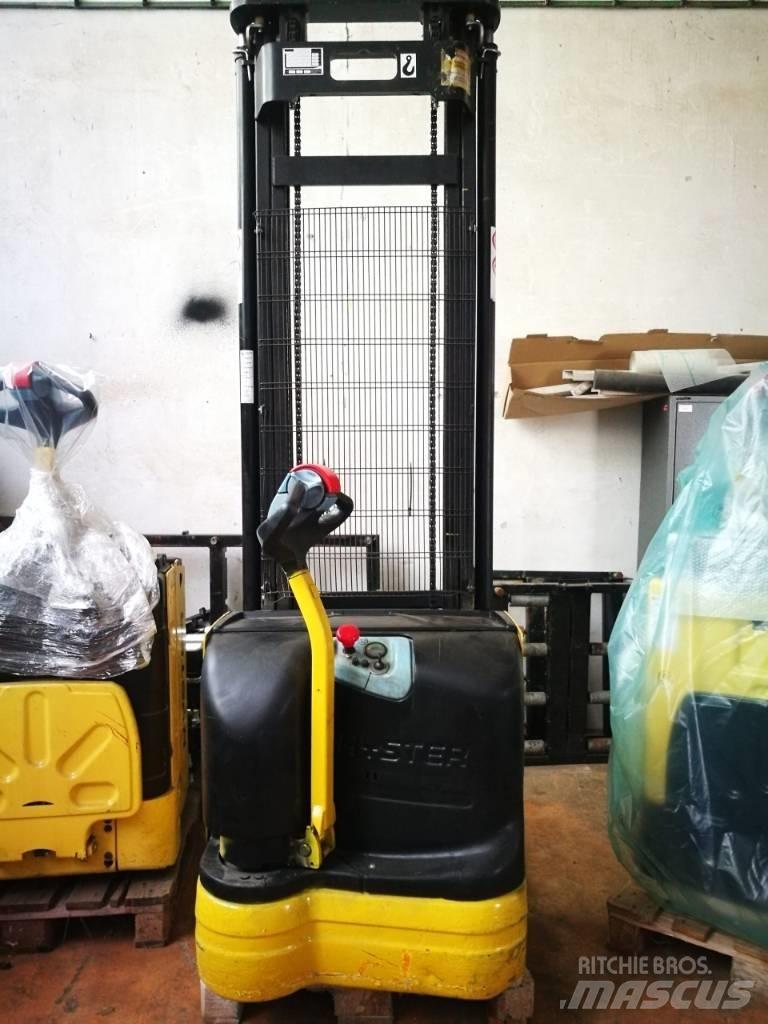 Hyster S1.2 手摇升降机